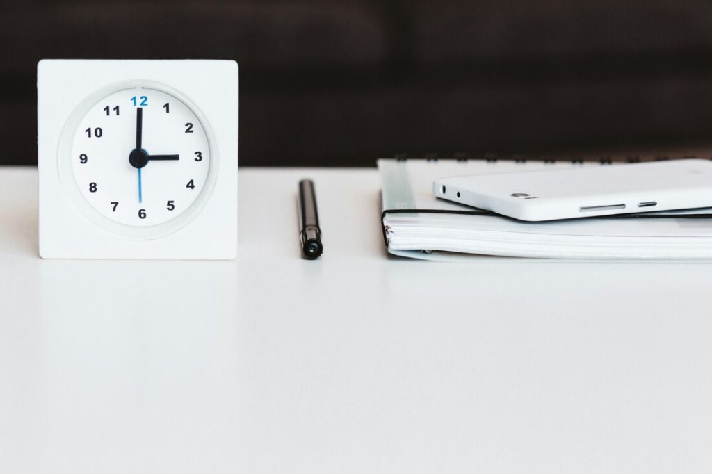 diferencia entre horas ordinarias y extraordinarias